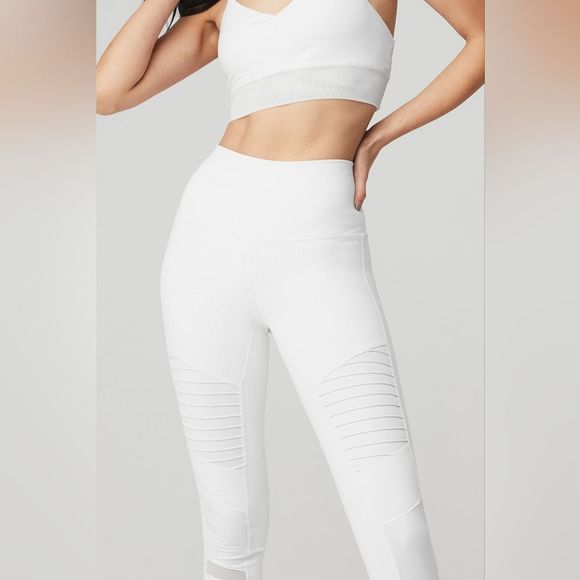 Alo Yoga High Waist Moto Biker Legging Pants Size Medium Light Cream. - Picture 4 of 16